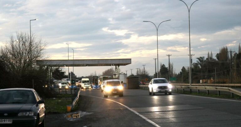 Hubo congestión en los peajes laterales de Chillán y Chillán Viejo.