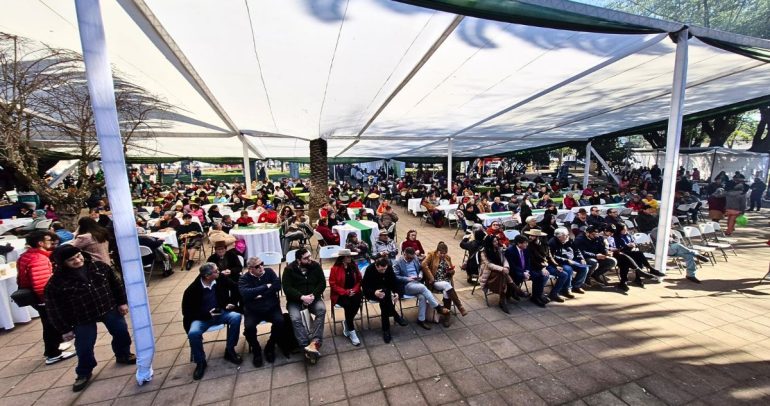 Más de 600 personas llegaron a la celebración. Foto: Municipalidad de Coelemu