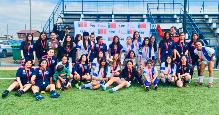 La selección femenina. Foto: Liceo Politécnico.