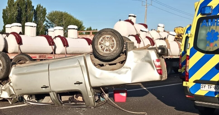 Así quedó el vehículo siniestrado. Foto: MOP Ñuble.