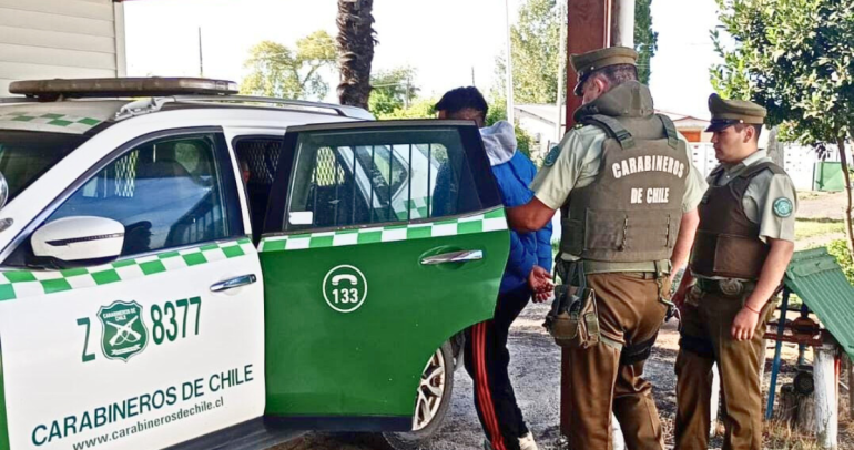 Uno de los detenidos. Foto: Carabineros.