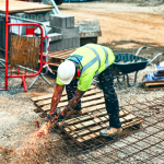 Trabajo en construcción. Foto: Unsplash.