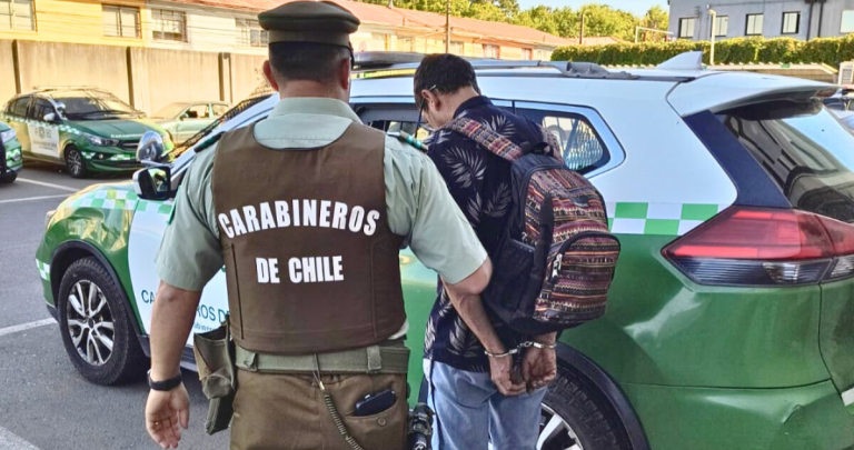 Detención del sujeto. Foto: Carabineros Ñuble.