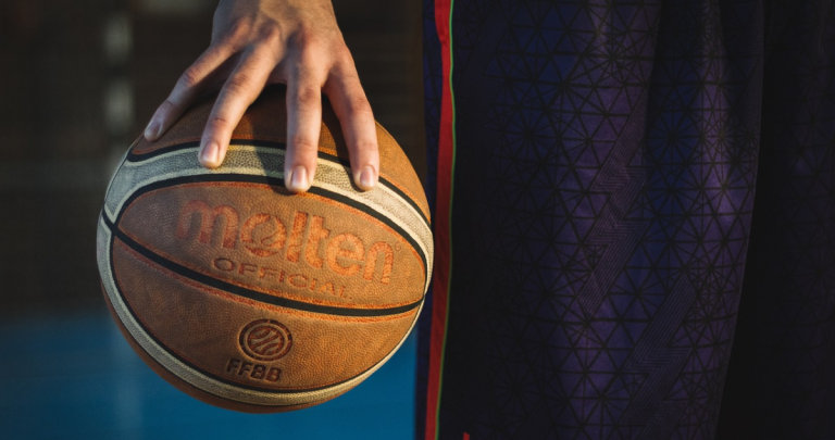 Básquetbol. Fotografía referencial: Pixabay.
