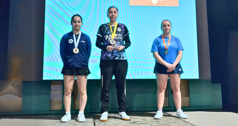 Los 3 competidores que lograron medallas. Foto: IND.