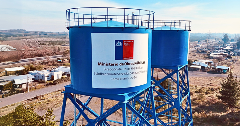 Las dos torres de agua recién inauguradas. Foto: MOP Ñuble.