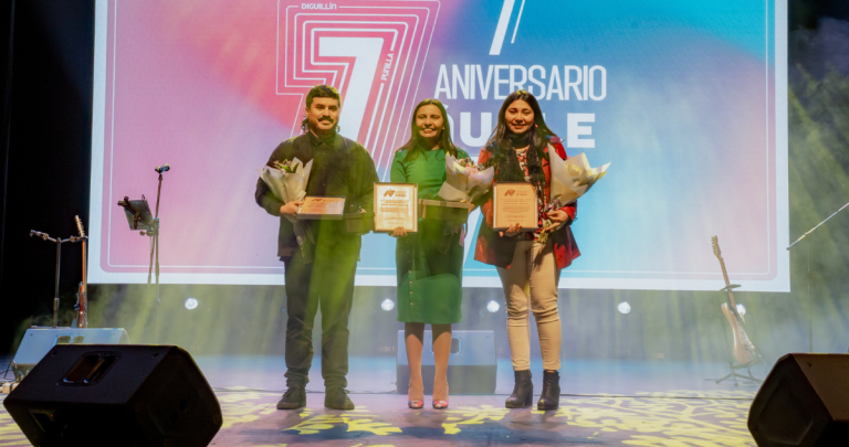 De izquierda a derecha: Tomás Alzamora, Margot Barrera y Marcela Parra. Foto: GORE.