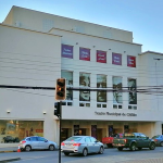 Teatro Municipal de Chillán. Foto: José Joaquín Cortés (Wikimedia).