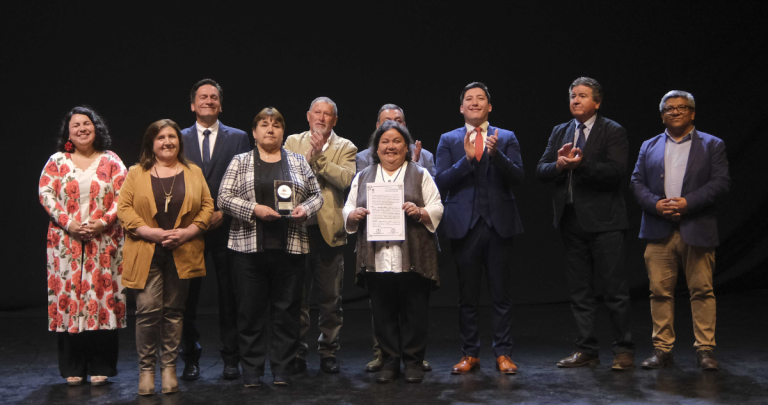 Ceremonia de entrega. Foto: municipio