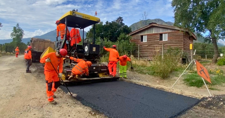 Proyectan llegar al 50% de los caminos pavimentados para 2030. Foto: MOP Ñuble.
