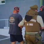 Las llamas traspasaron la Ruta 5 Sur. Foto: Carabineros Ñuble.