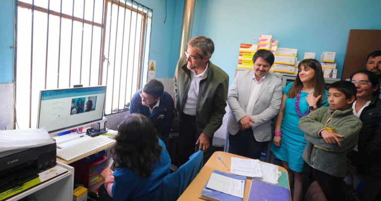 El primer Telekit fue entregado en la Posta de Salud Rural Capilla Norte de El Carmen. Foto: SSÑ