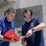 Camilo Benavante y Jorge del Pozo afuera de la Corte de Apelaciones. Foto: Municipio Chillán.