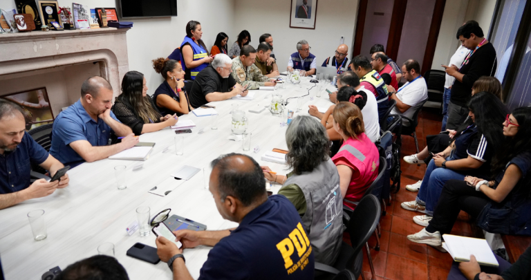 Comité de emergencias entre autoridades políticas y policiales, sábado 17 de enero.