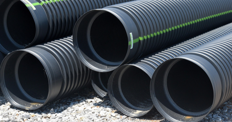 Trabajos de red hídrica. Fotografía referencial: Pixabay.