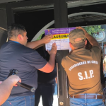 Sello que prohíbe la entrada. Foto: Carabineros Ñuble.
