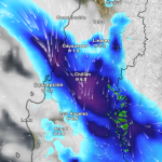 En celeste, azul y morado, las zonas donde lloverá la tarde del domingo. Foto: Meteored.