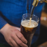 Cerveza. Foto referencial: Pixabay