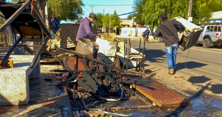 Escombros después del siniestro. Foto: Delegación Presidencial Punilla