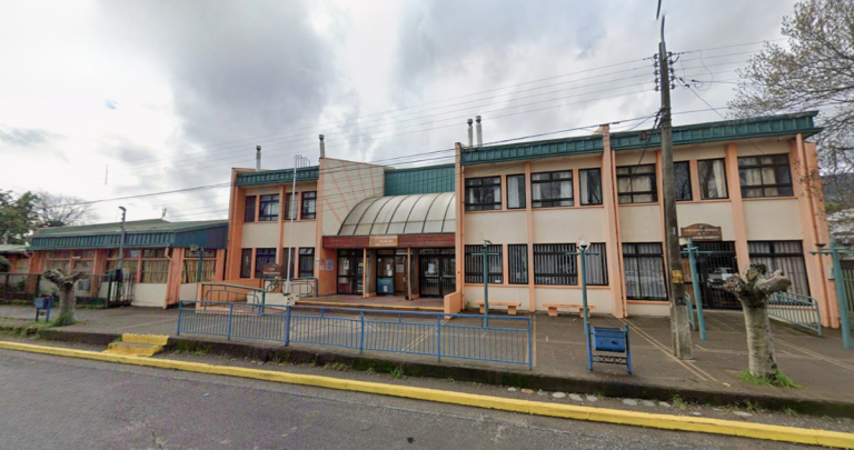 Liceo Bicentenario Jorge Alessandri Rodríguez de San Fabián. Foto: Google Street View