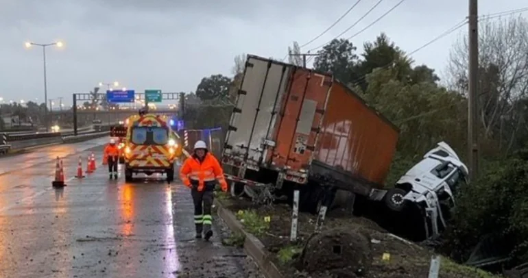 Así quedó el vehículo. Foto: MOP Ñuble