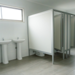 Así se ve el baño del recinto. Foto: GORE Ñuble