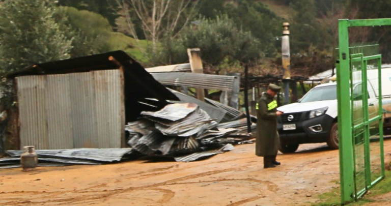 Restos del inmueble siniestrado. Foto: Carabineros Ñuble.