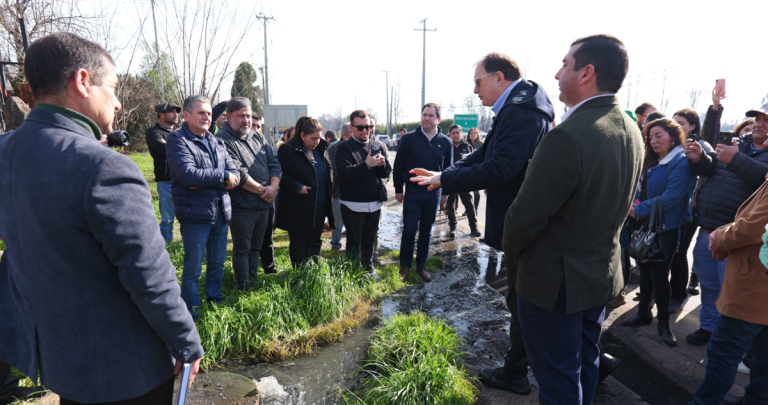 Visita del ministro al sector. Foto: Ministerio de Vivienda.