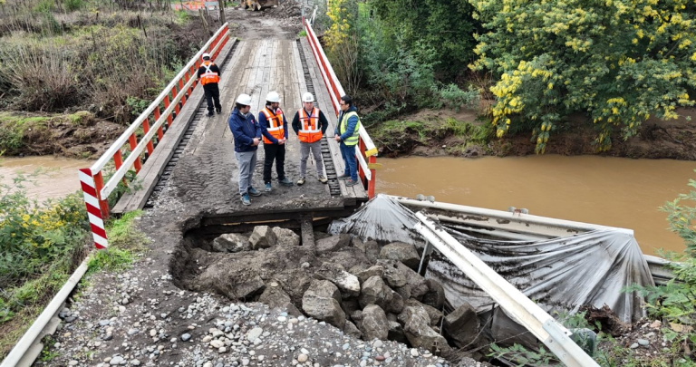 Sigue la recuperación de rutas dañadas por sistemas frontales en Ñuble: solo quedan 3 pendientes