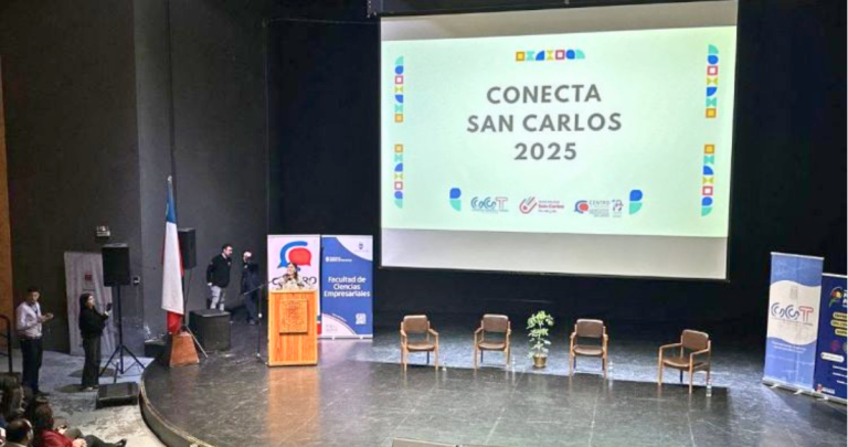Evento "Conecta San Carlos" del 2025. Fotografía de archivo.