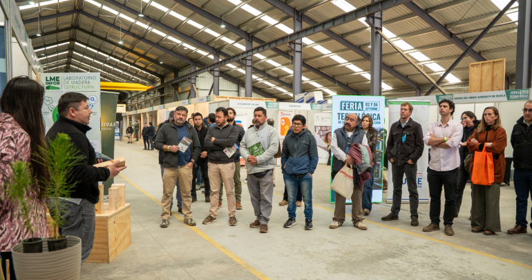 Primera feria internacional de construcción industrializada de Ñuble reunió a cerca de 400 personas en Trehuaco
