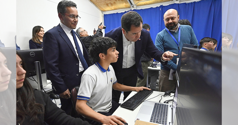 Liceo Politécnico de San Carlos estrena sala tecnológica equipada por la CChC